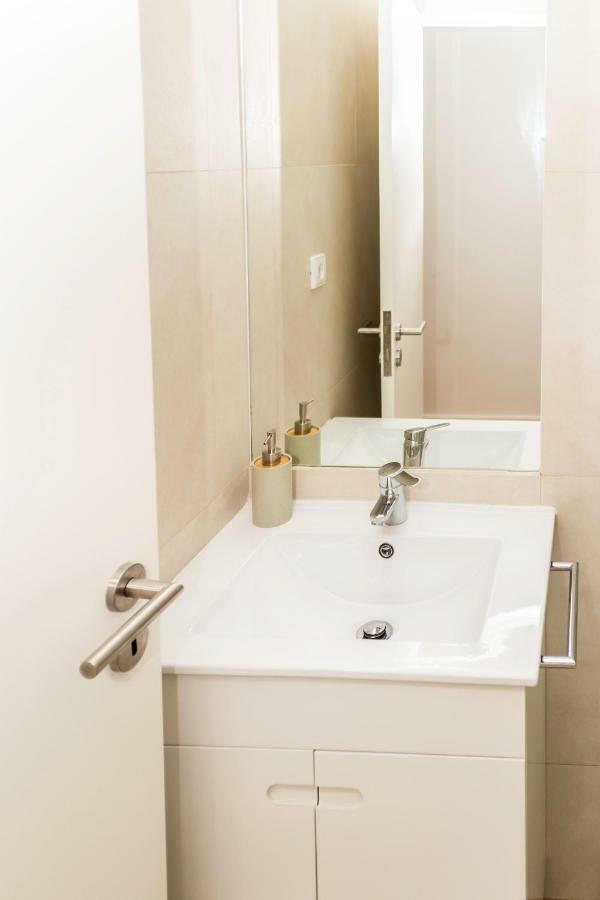 Apartamento Guest H4U - Bonjardim Terrasse Center OOporto Exterior foto
